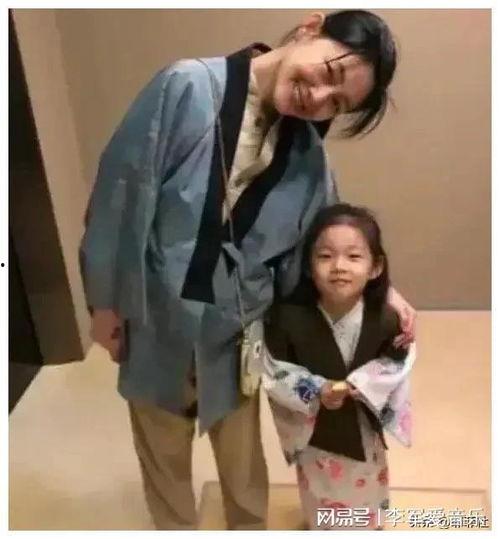 娱乐圈吃瓜爆料一更到底,一网打尽明星秘闻，揭秘幕后真相！  第1张